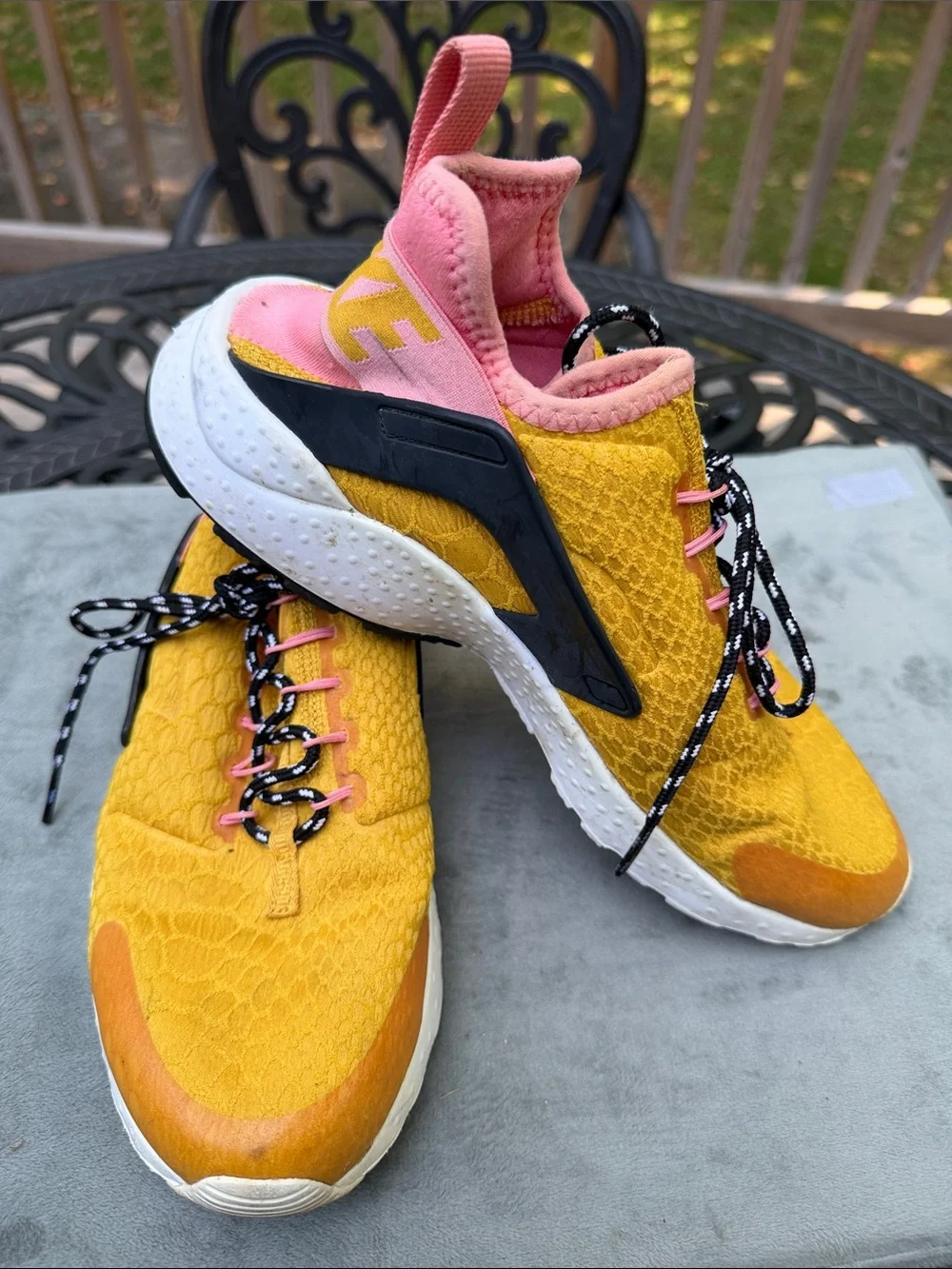 Nike Women’s Yellow and Pink Knit Athletic Sneakers